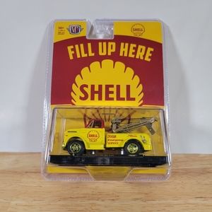 M2 Chase Diecast 1970 Tow Truck Shell Gas 1 of 650 *1